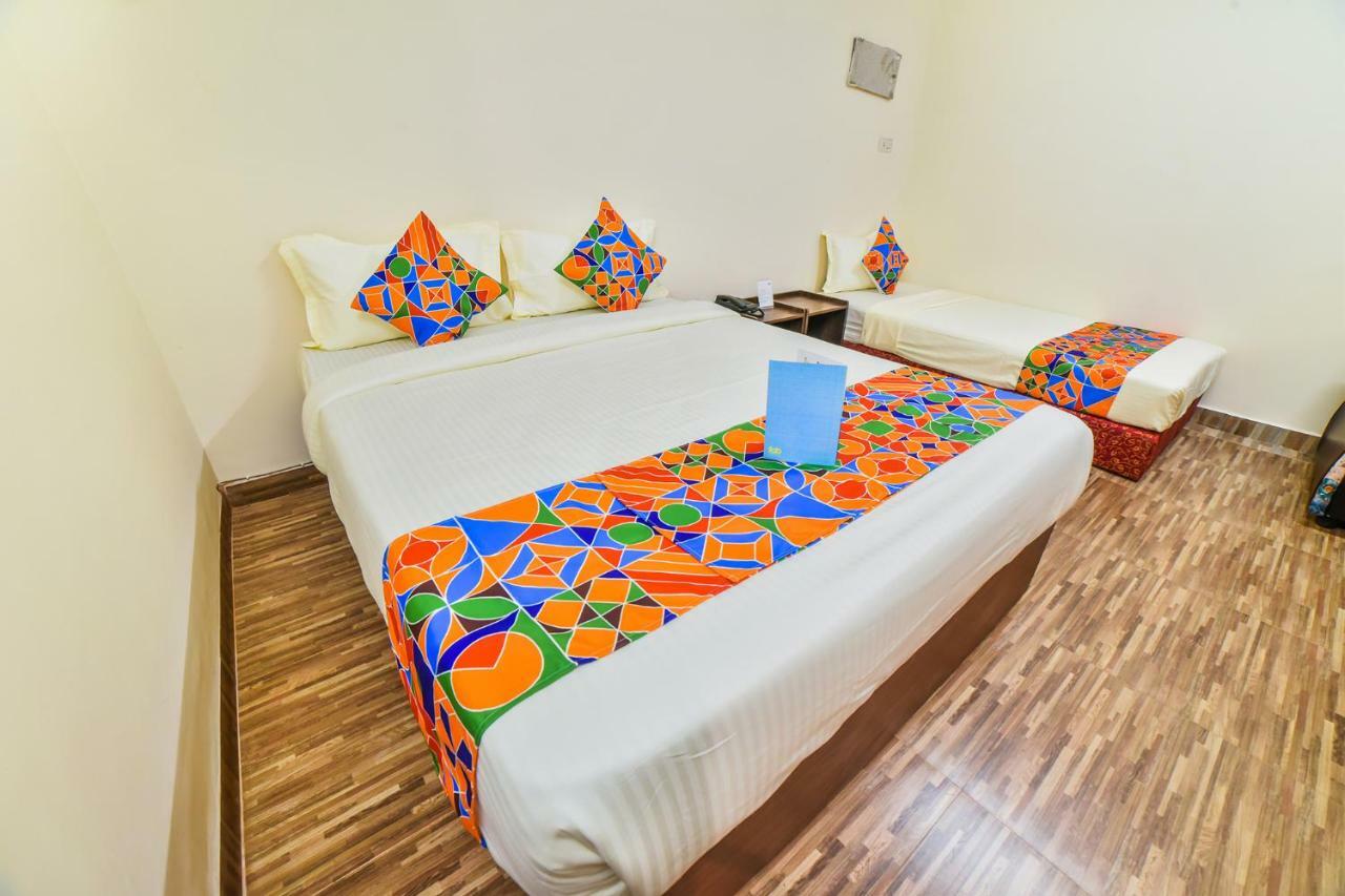 Fabhotel K7 Trends With Pool, Baga Beach - Nr Baga Beach Calangute Exterior photo