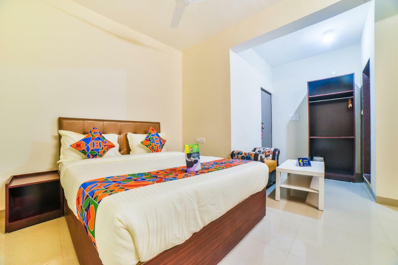 Fabhotel K7 Trends With Pool, Baga Beach - Nr Baga Beach Calangute Exterior photo